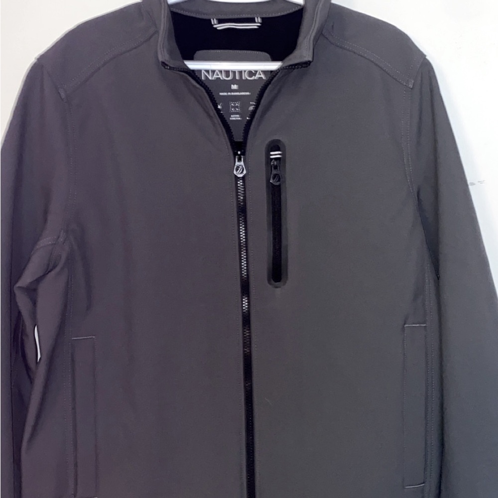 Nautica medium weight jacket. Men’s Size Medium.